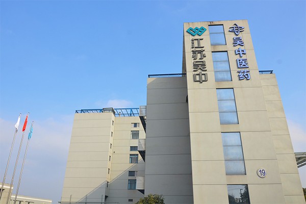 吳中區(qū)應(yīng)急管理局檢查指導(dǎo)工廠疫情防控與安全生產(chǎn)